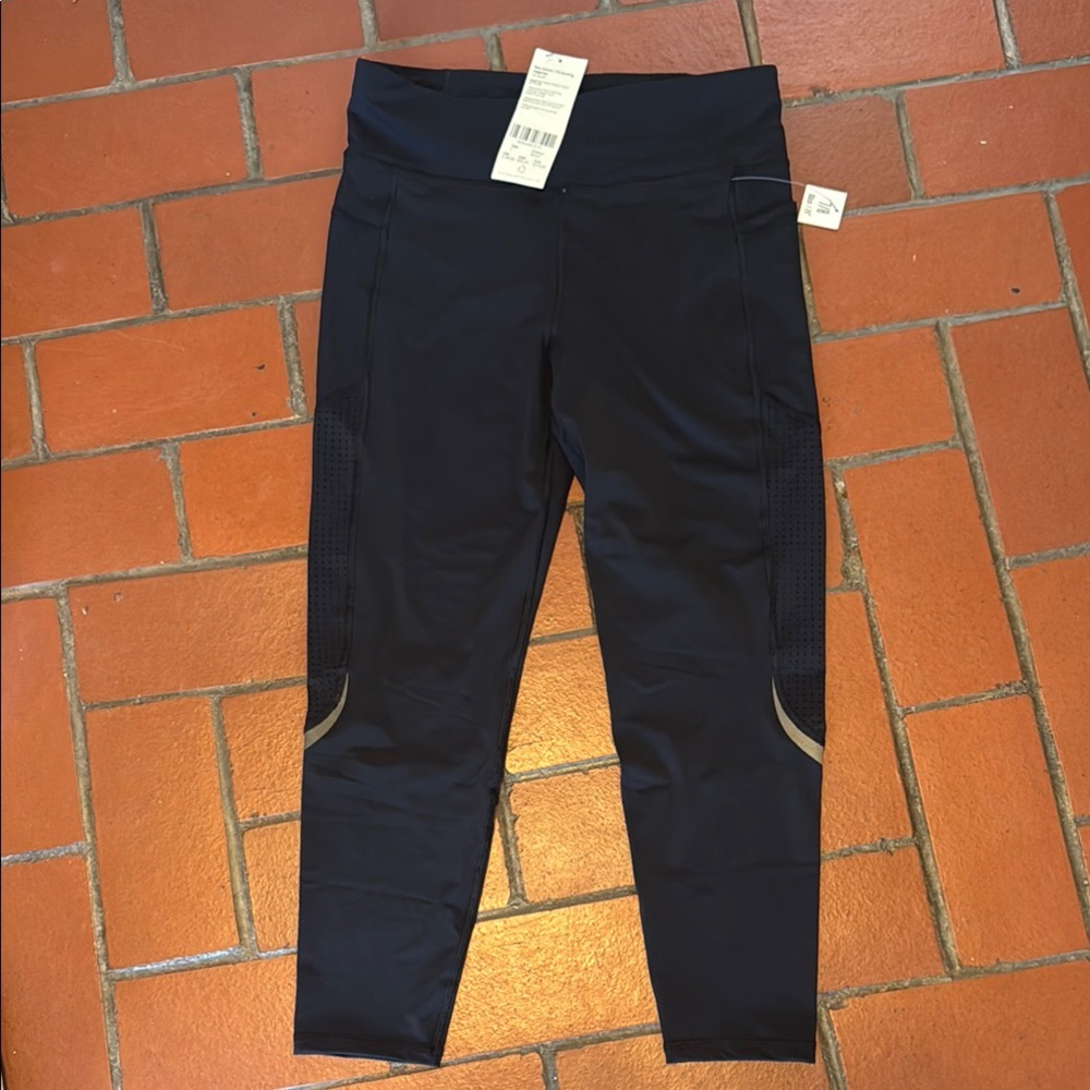 Sweaty Betty Zero Gravity 7/8 Leggings Large